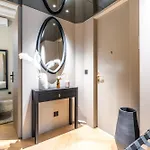 Apartament Luxury Apartement, Center Of Paryż