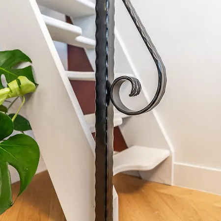 Daire Luxury Apartement, Center Of *