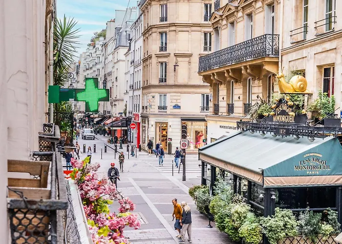 Luxury Apartement, Center Of Apartment