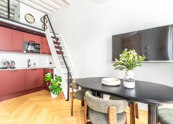 Apartment Luxury Apartement, Center Of *